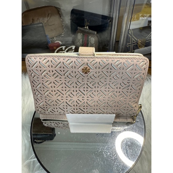 Tory Burch Cream Wallet - Picture 1 of 7